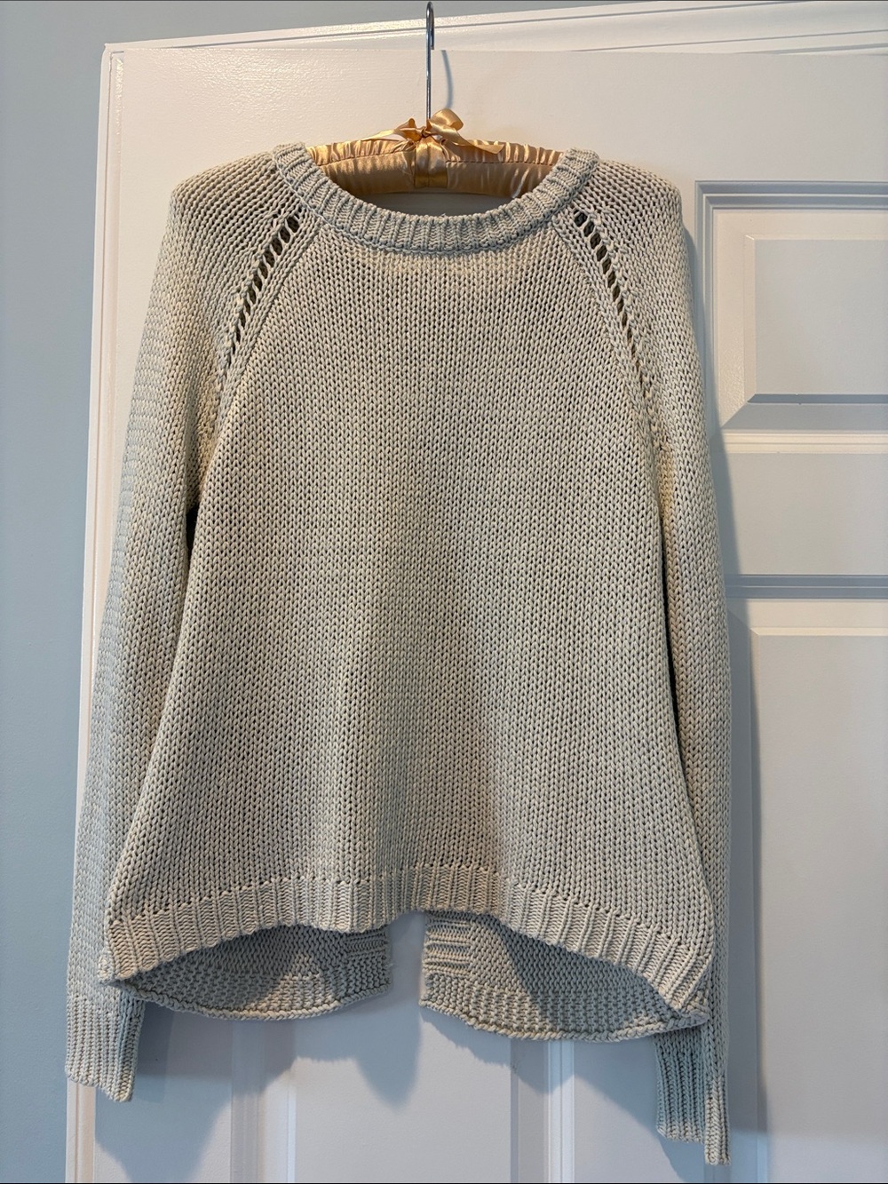 BB Dakota Cream Crewneck Pullover Sweater